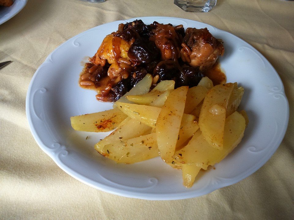 11081258_10155386721130722_1500493309983448322_n